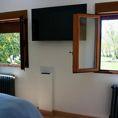 Caines Vut-le-1300 Furmumecha Apartment