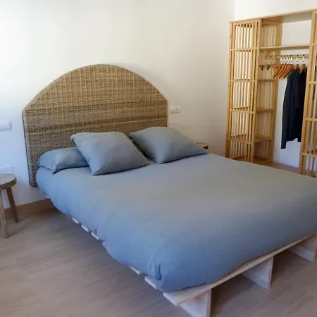 Caines Vut-le-1300 Furmumecha Apartment *