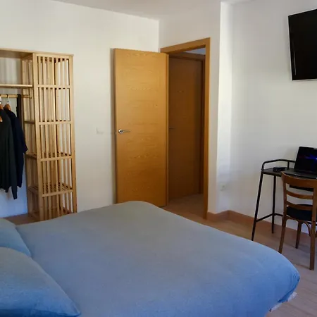 Caines Vut-le-1300 Furmumecha Apartment Villablino